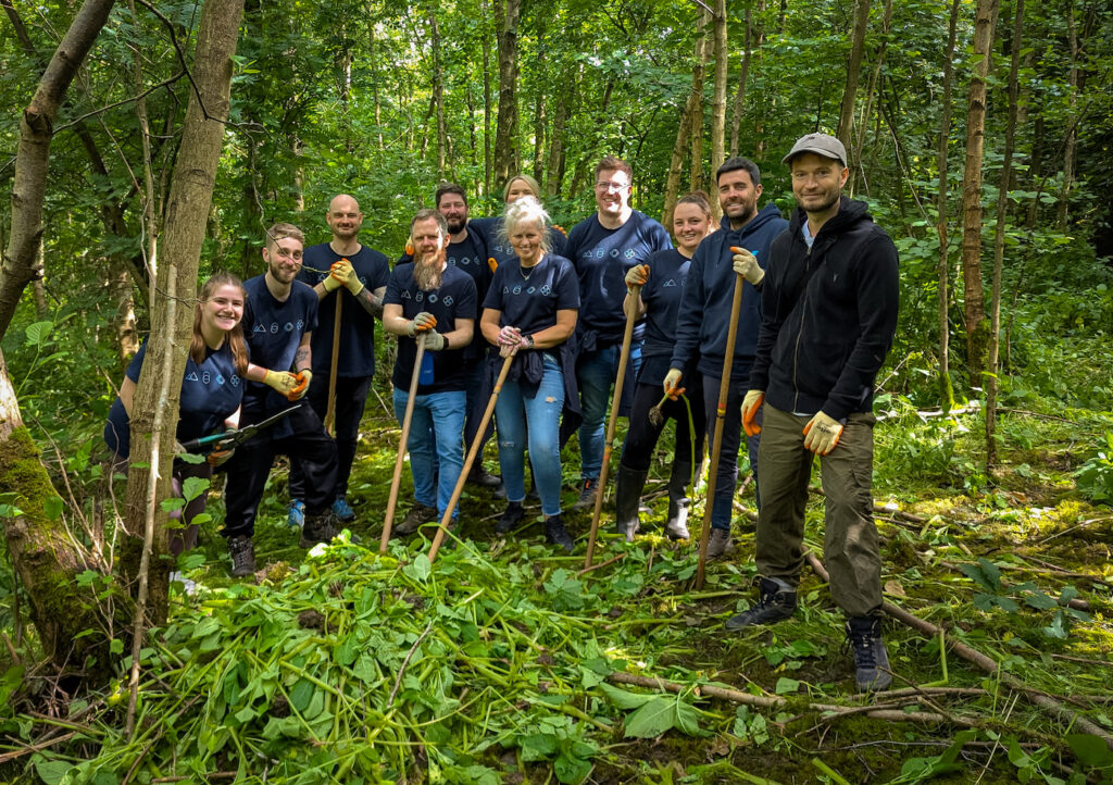 Group shot of the Far'n'Beyond team at Rothwell Country Park