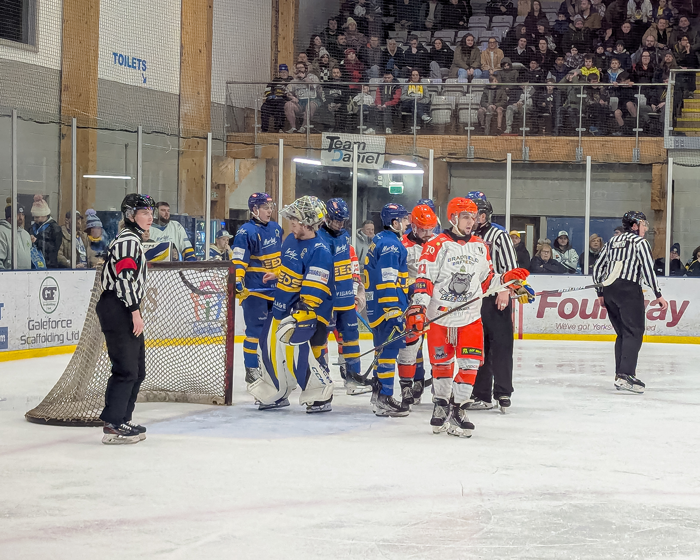 Leeds Knights playing Ice Hockey